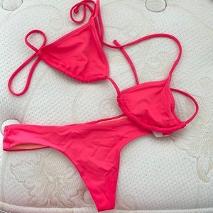 Victoria’s Secret pink string bikini